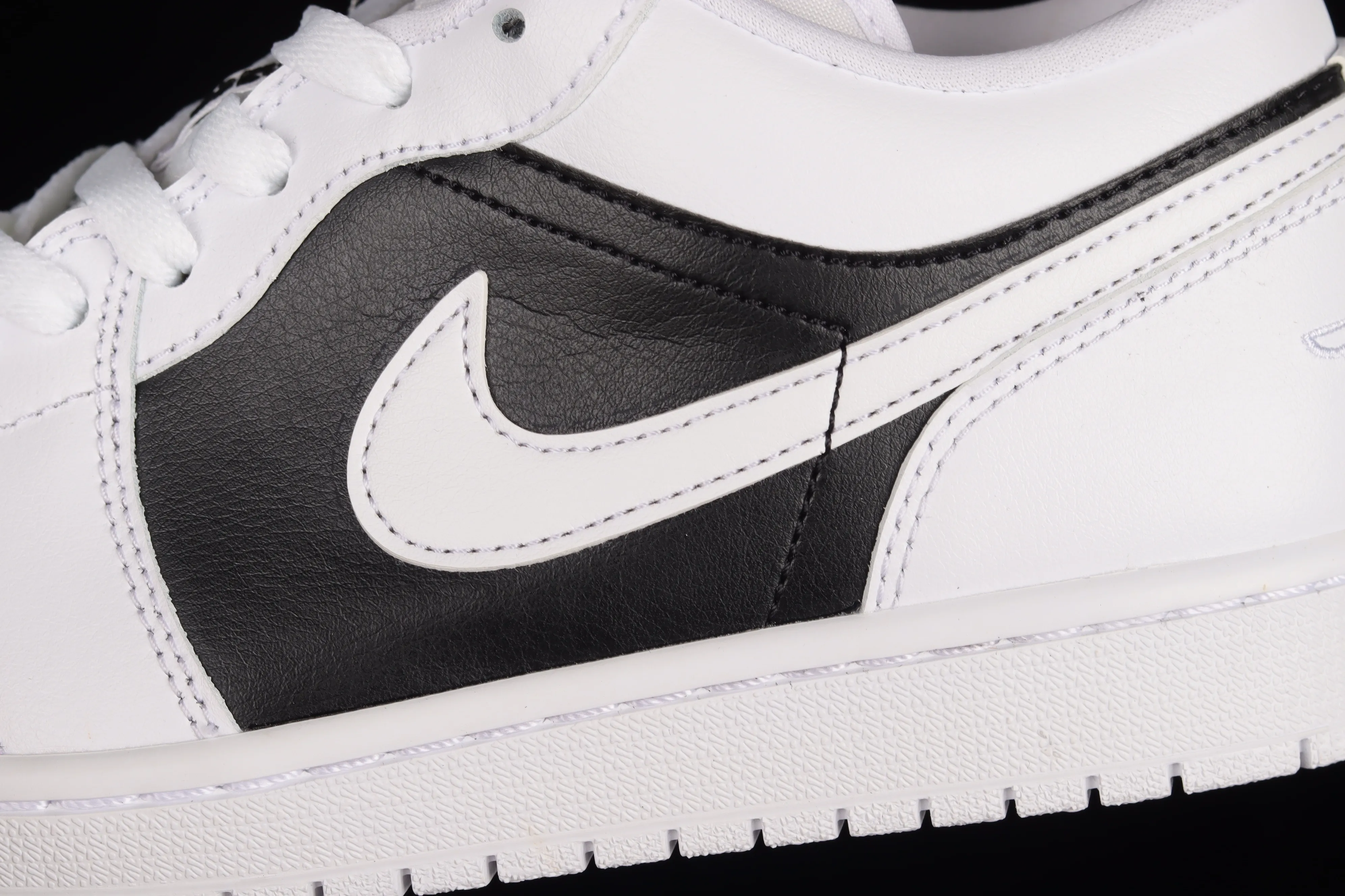 All categories Air Jordan Jordan series basketball shoes Air Jordan 1 Low G version pure original Air Jordan AJ1 Low AJ1 Joe 1 black and white panda low-top cultural sneakers DC0774-100